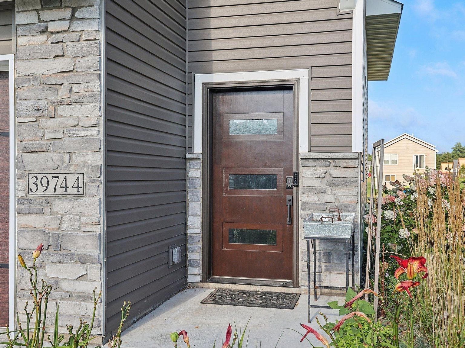 39744 Fawn Ave North Branch, MN 55056 - Thumbnail 4