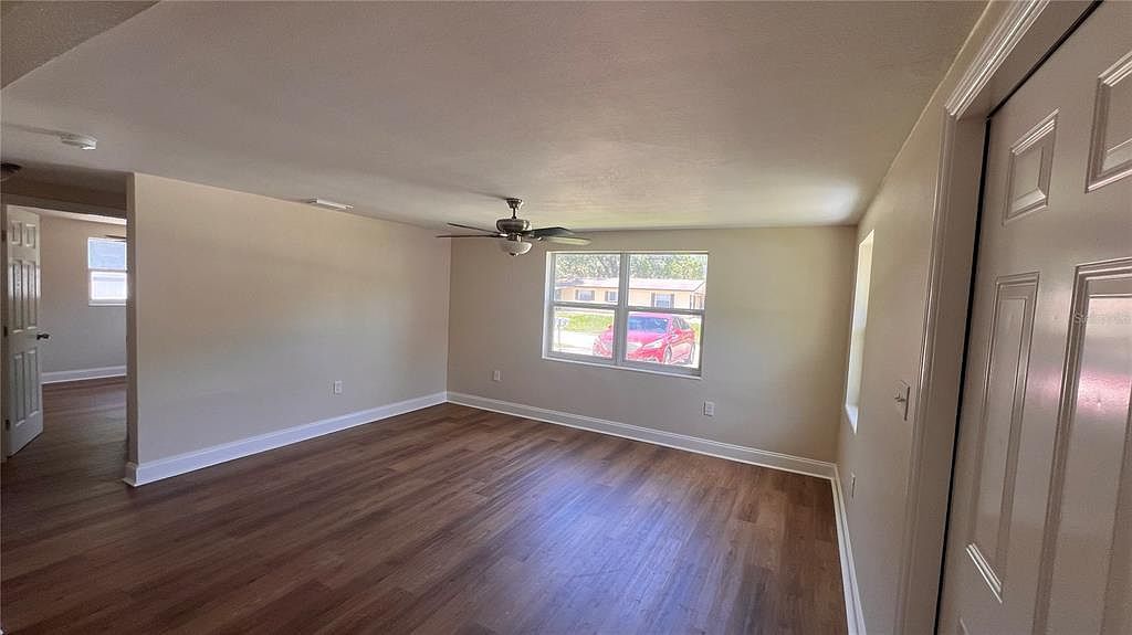 2824 Meadow View Ave Largo, FL 33771 - Thumbnail 4