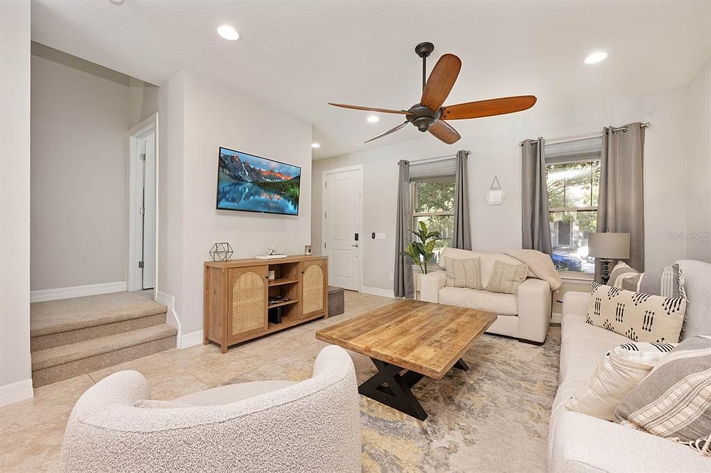 7327 Duxbury Ln Winter Garden, FL 34787 - Thumbnail 4