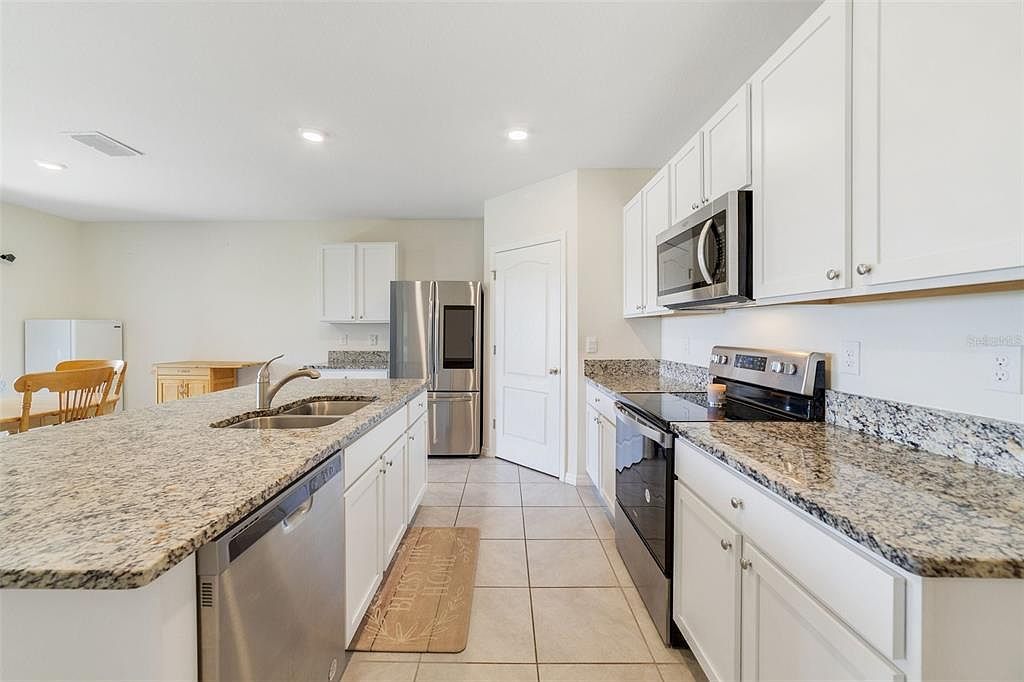 2135 E Old Mill Dr Deltona, FL 32725 - Thumbnail 4