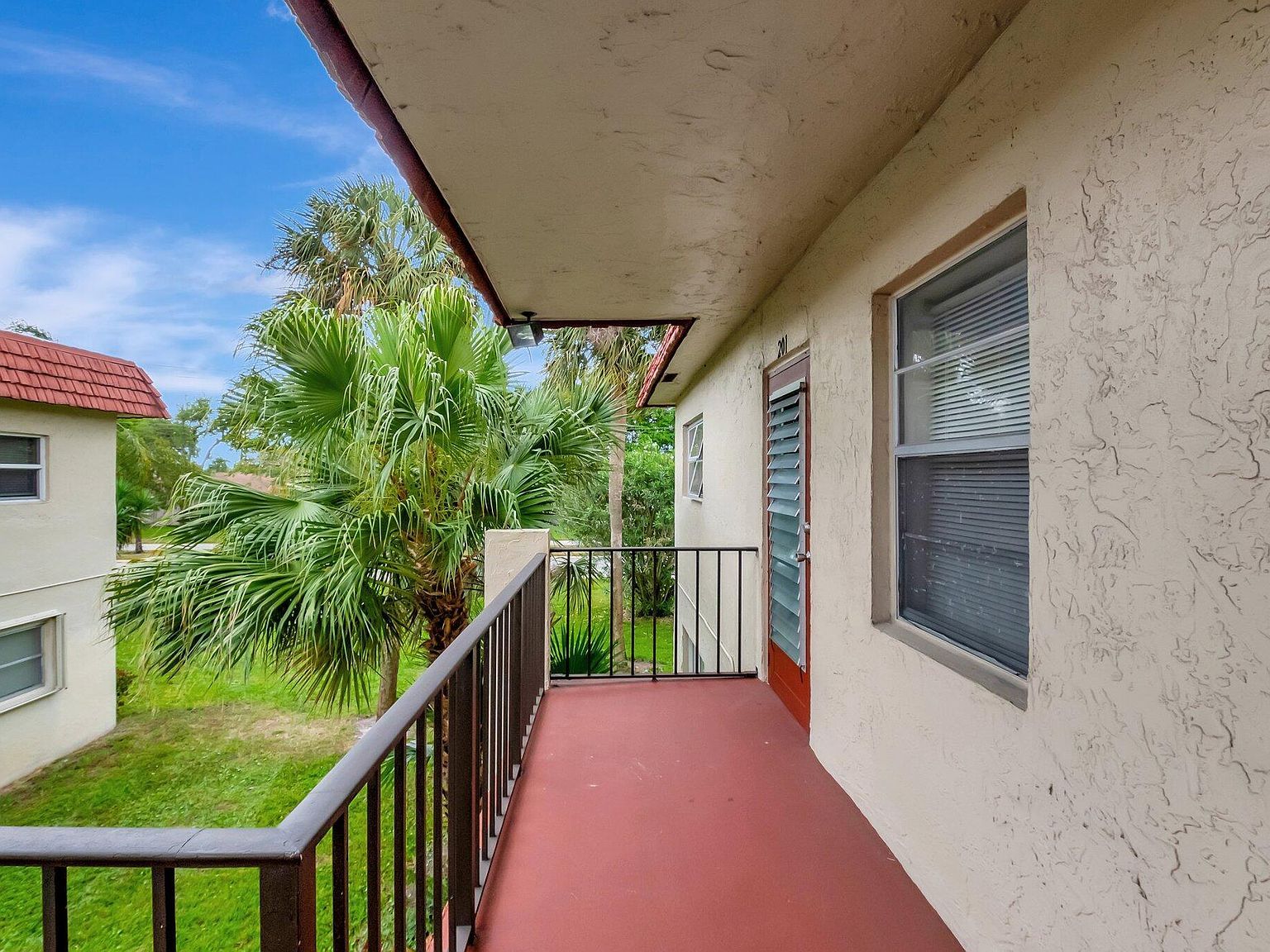 1 Abbey Ln APT 201 Delray Beach, FL 33446 - Thumbnail 4