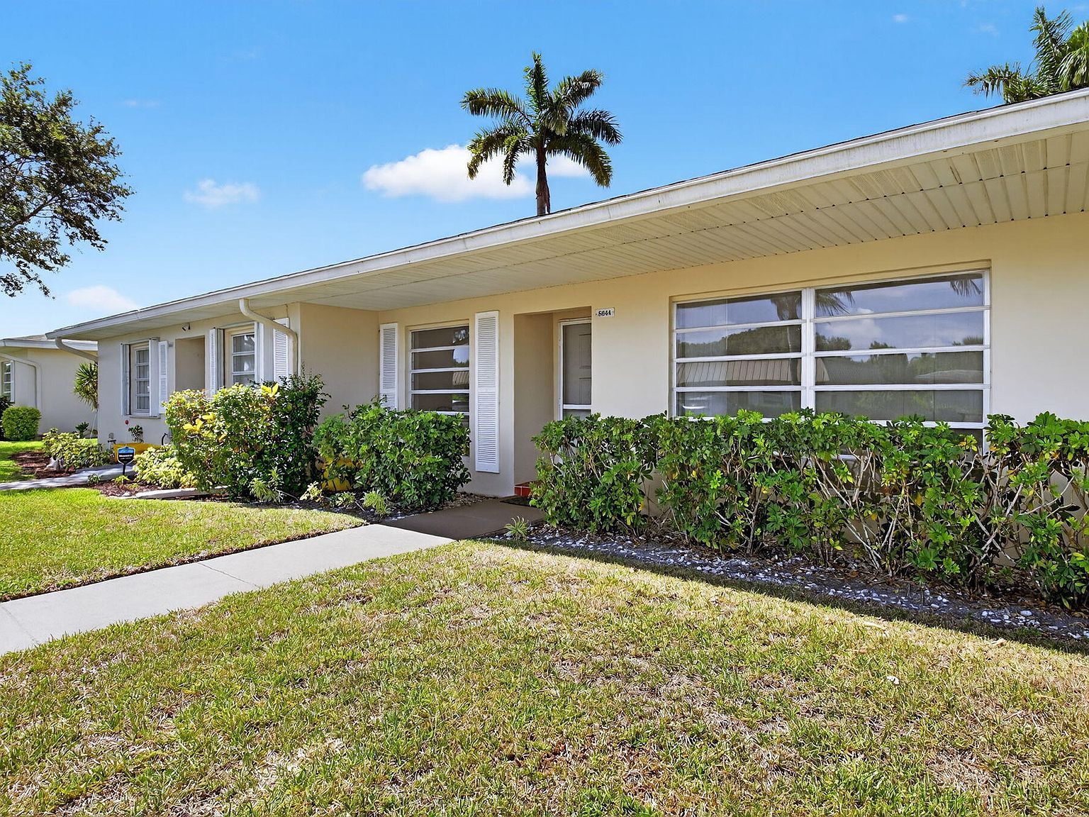 8644 Boca Dr Boca Raton, FL 33433 - Thumbnail 4