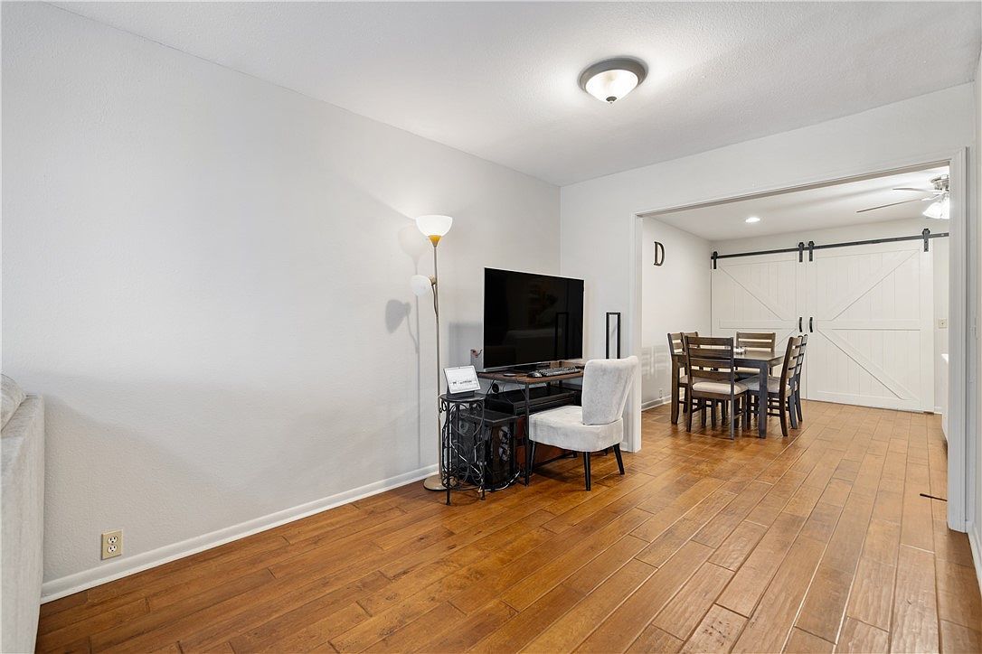 18 Townhouse Ln Corpus Christi, TX 78412 - Thumbnail 4