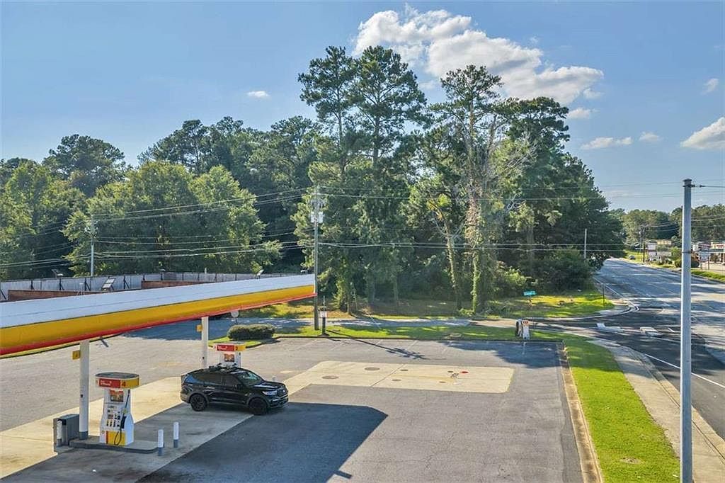 3758 Mercer University Dr Macon, GA 31204 - Thumbnail 4