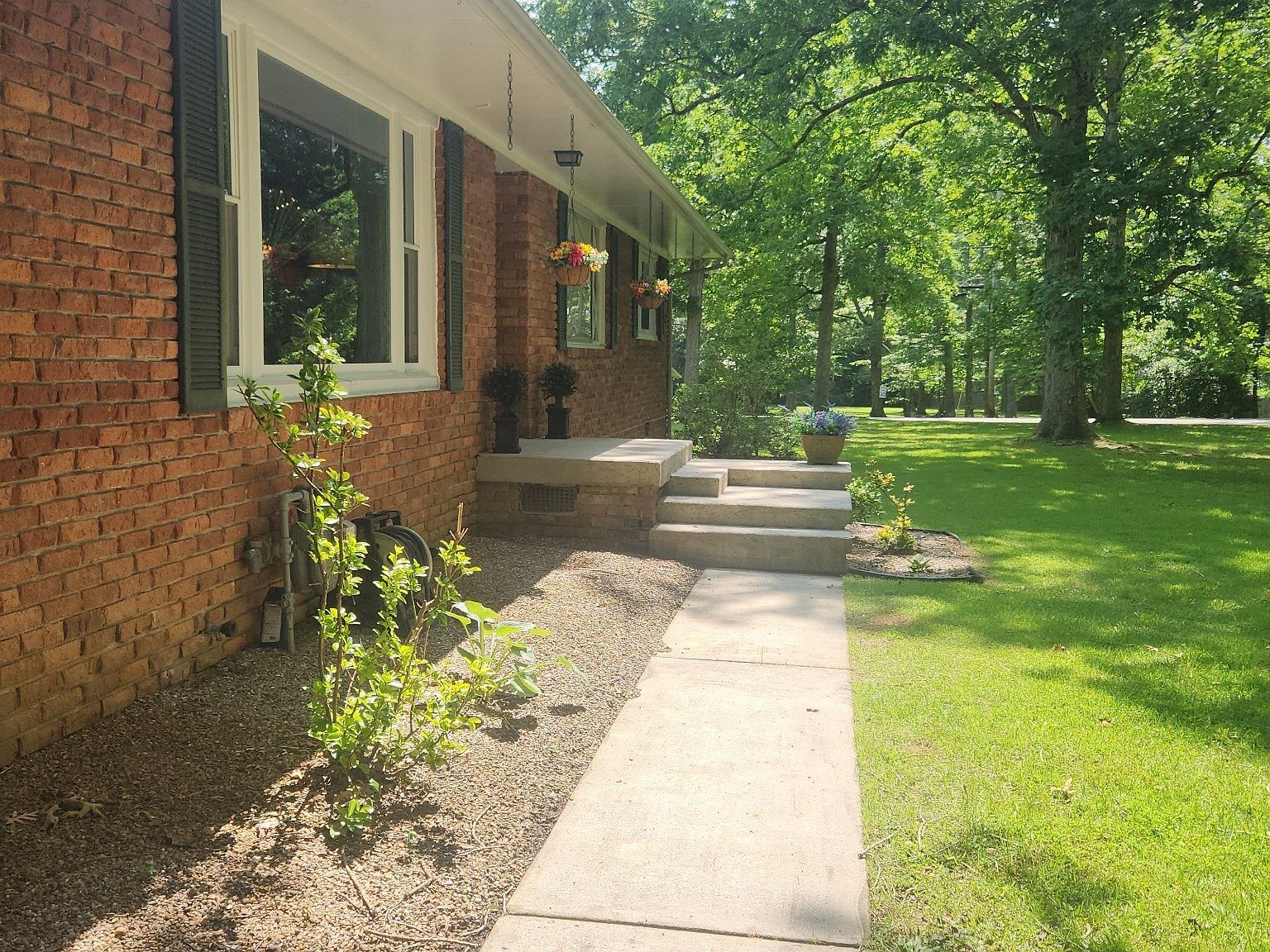 215 White Oak Dr Manchester, TN 37355 - Thumbnail 4