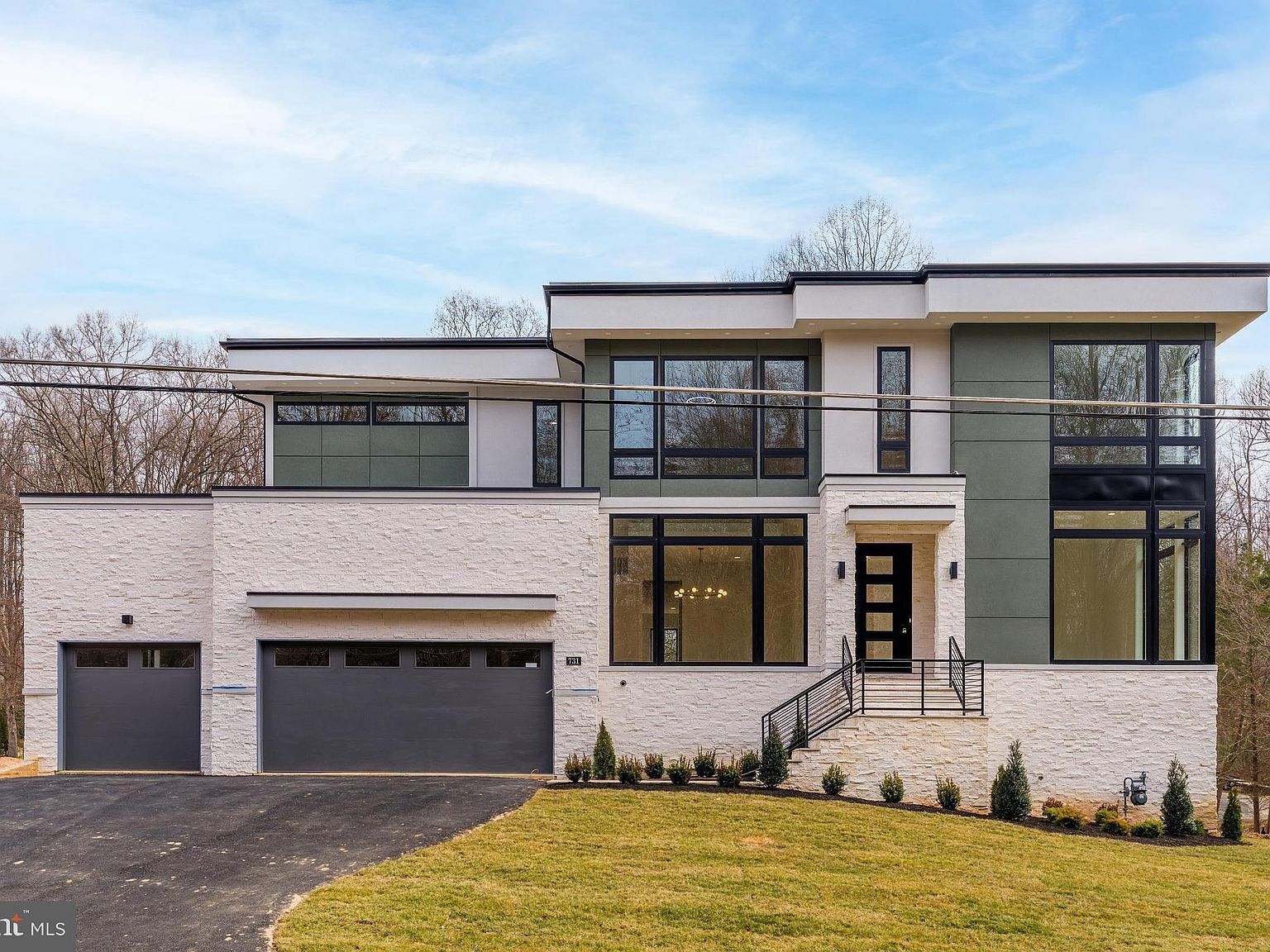 731 Ellsworth Ave Great Falls, VA 22066 - Thumbnail 4