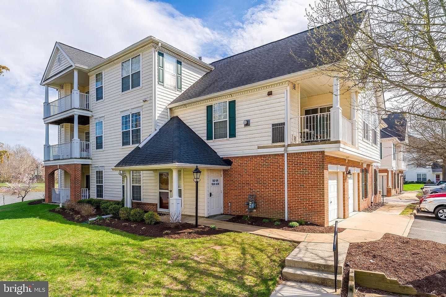 43114 Watercrest Sq #200 Chantilly, VA 20151 - Thumbnail 4
