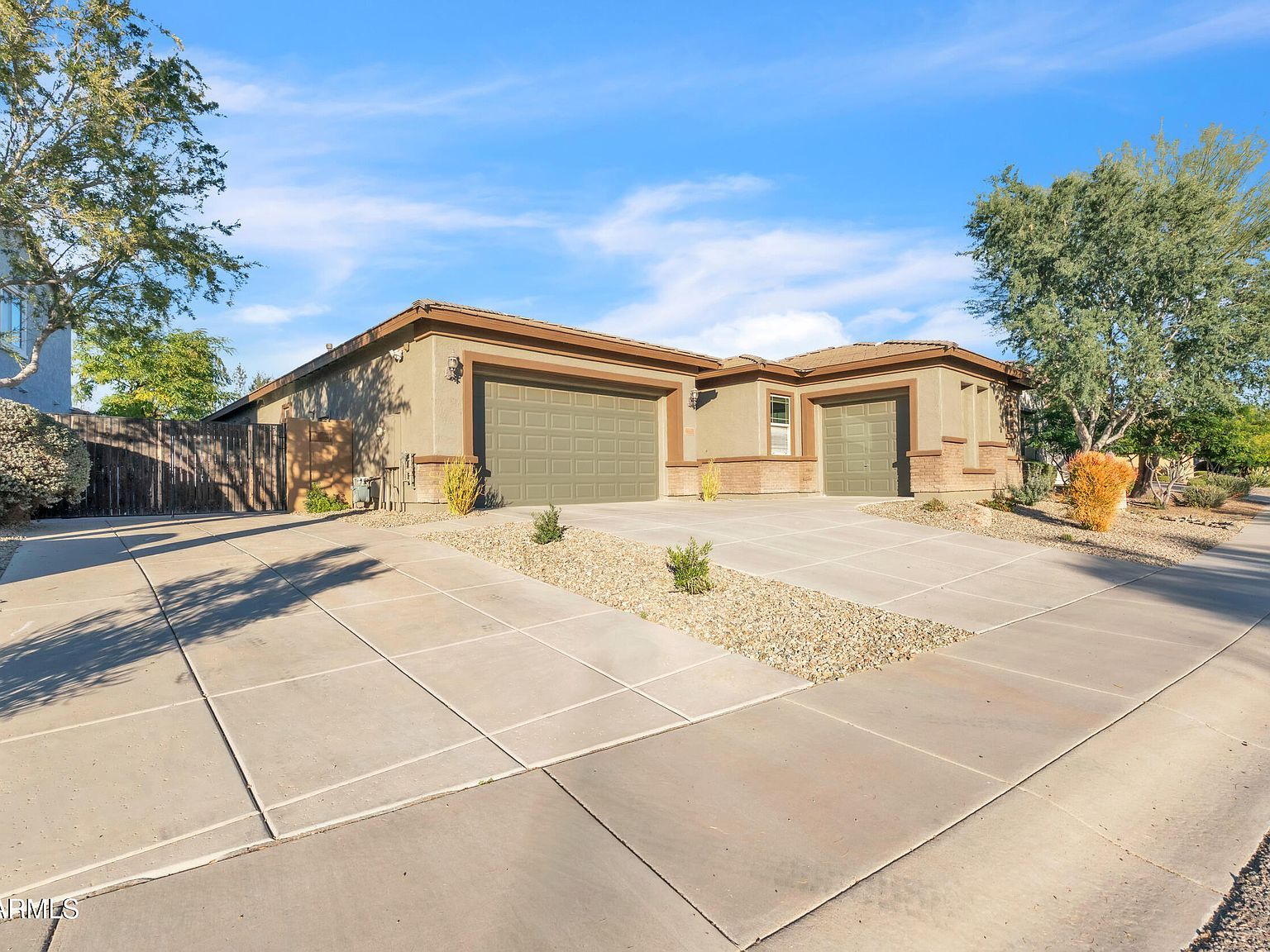 1610 W Blaylock Dr Phoenix, AZ 85085 - Thumbnail 4