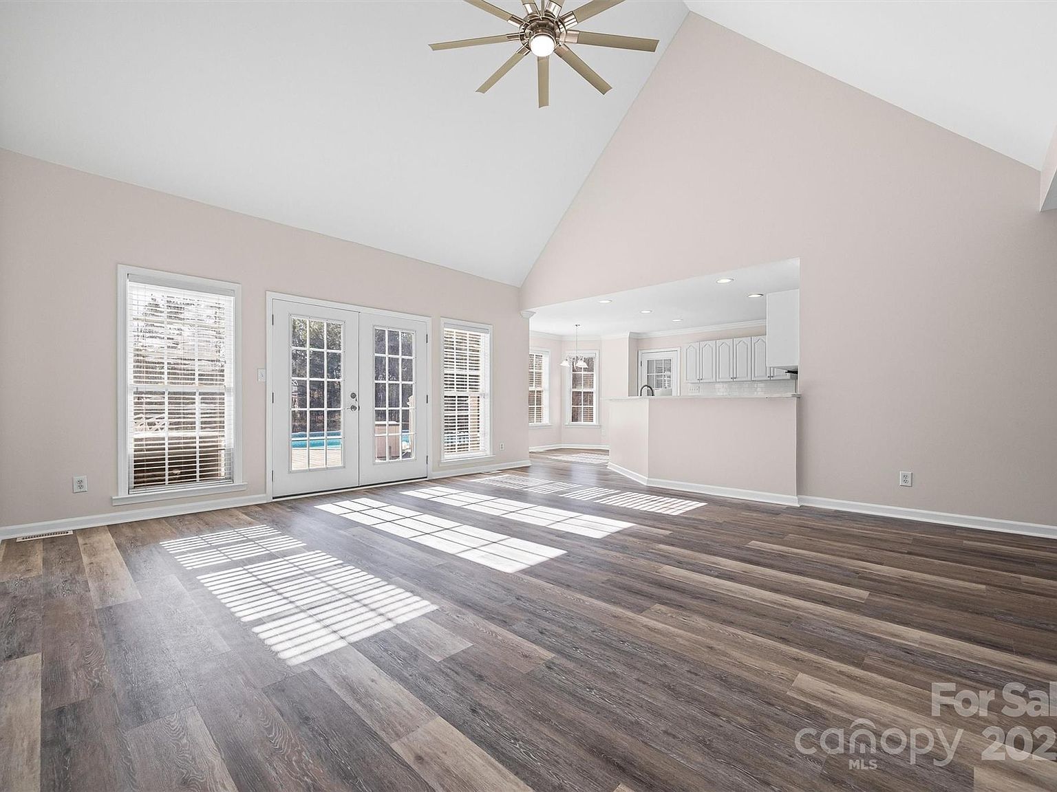 1334 Bryson Creek Dr Mc Connells, SC 29726 - Thumbnail 4