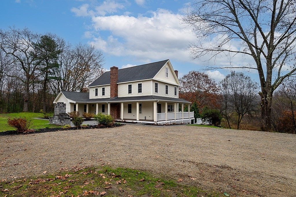 853 Oxford St S Auburn, MA 01501 - Thumbnail 4