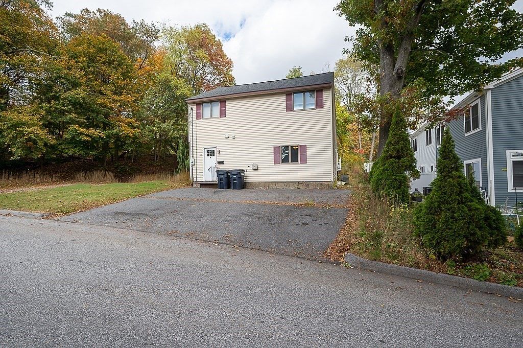 29 Dominion Rd Worcester, MA 01605 - Thumbnail 4