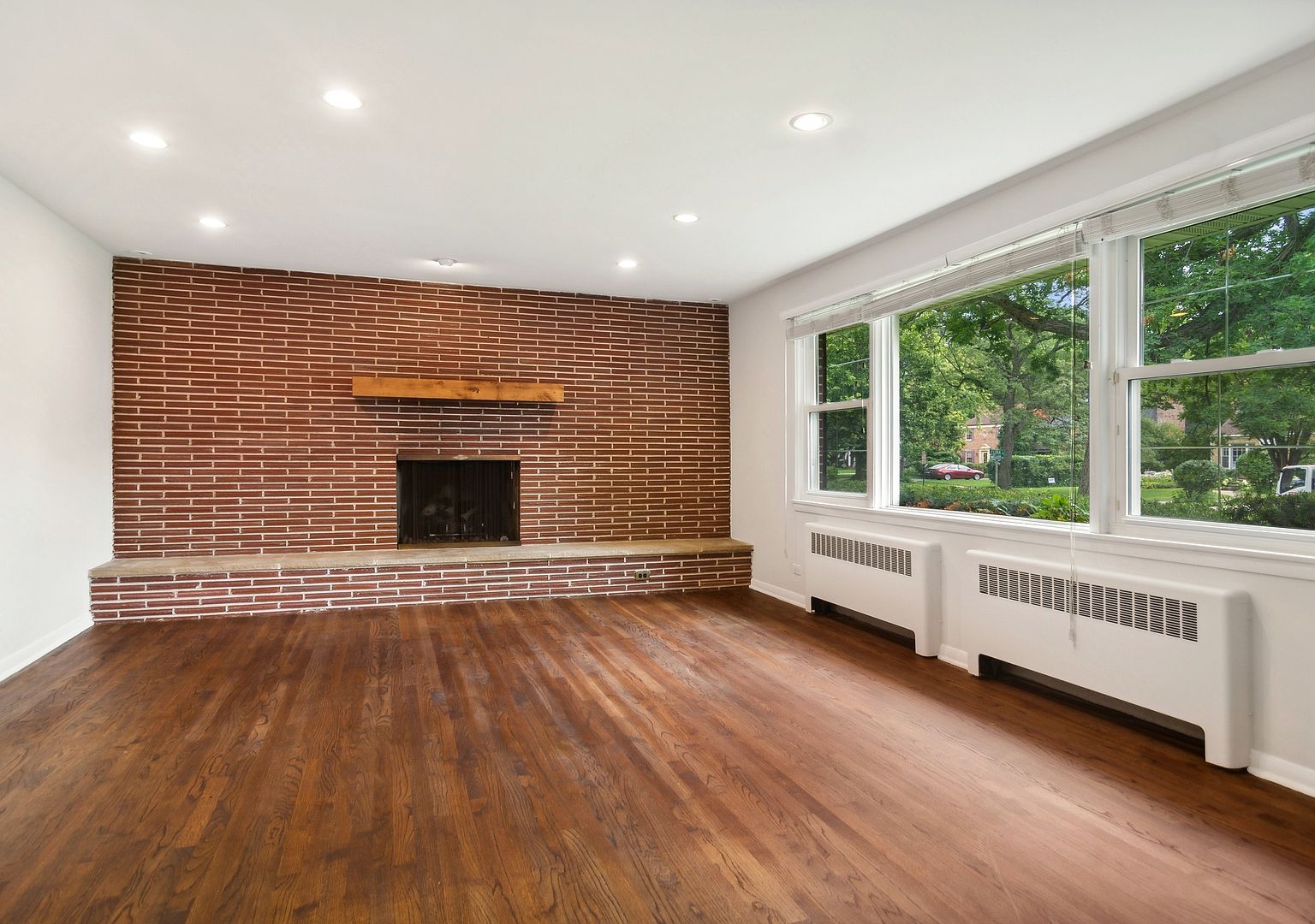 639 Melody Ln Highland Park, IL 60035 - Thumbnail 4