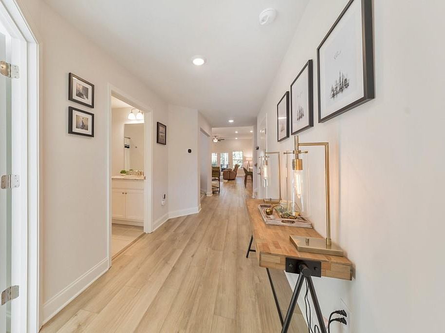 1243 Cedarcrest Blvd Acworth, GA 30101 - Thumbnail 4