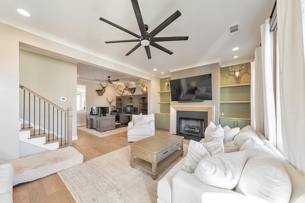 616 Brashy St Woodstock, GA 30188 - Thumbnail 4