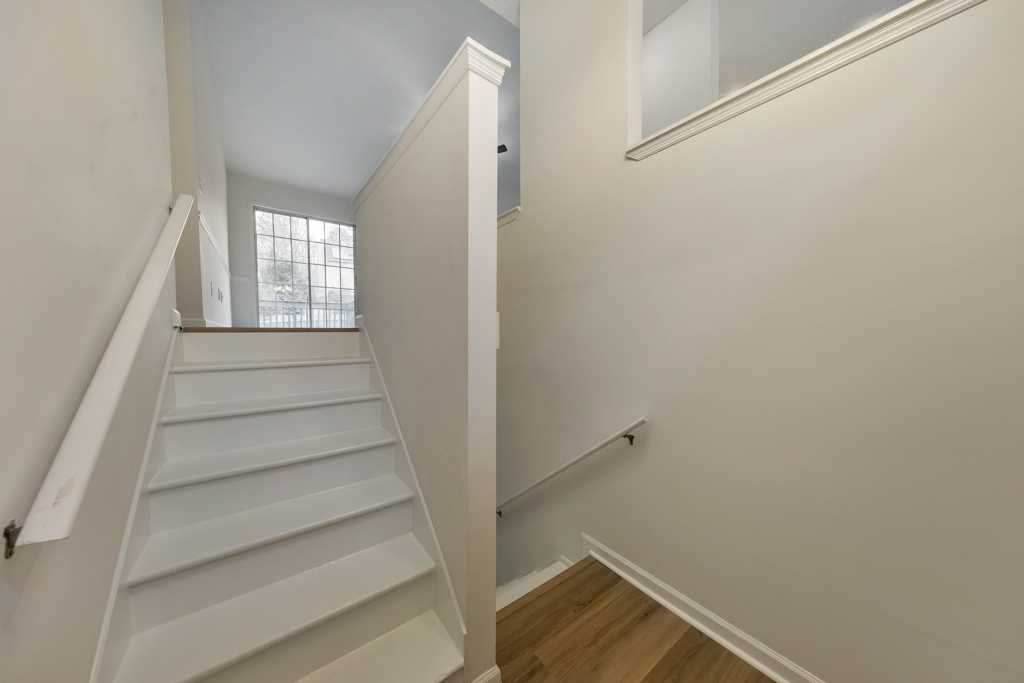 1818 Crescent Hill Drive Northwest, Acworth, GA, USA, 30102 - Thumbnail 4