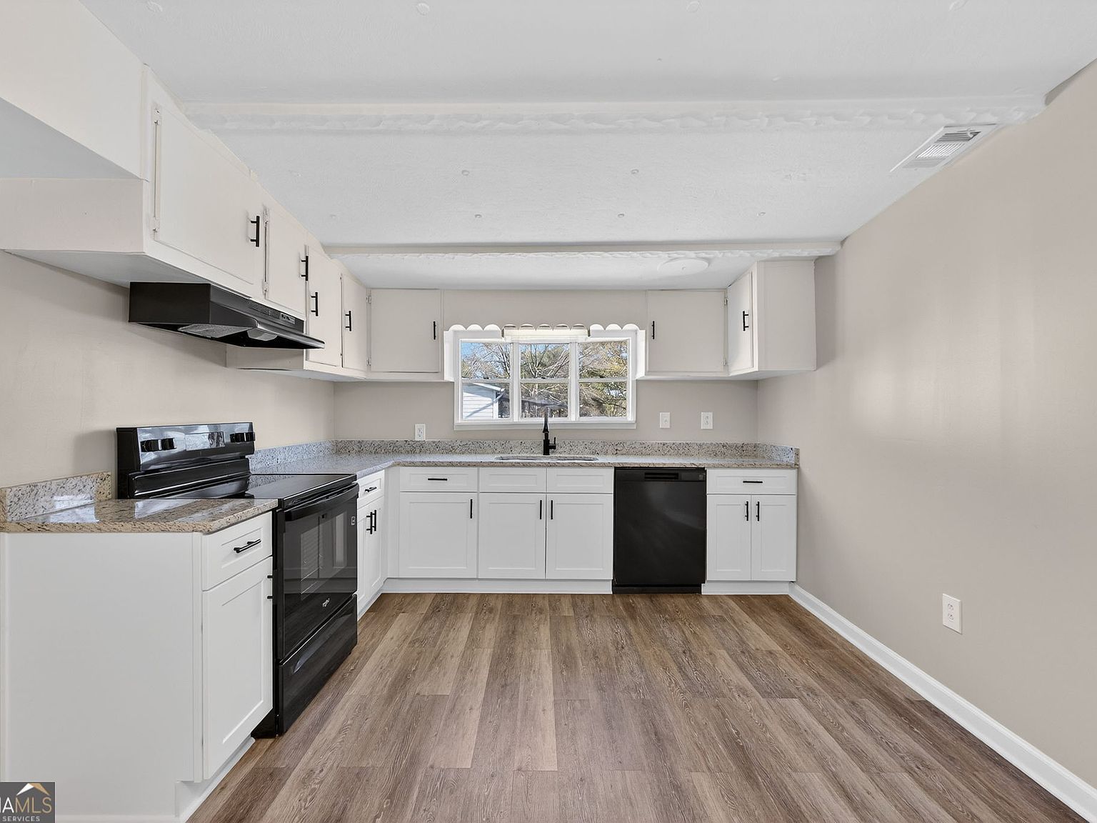 162 Brentwood Ln Locust Grove, GA 30248 - Thumbnail 4