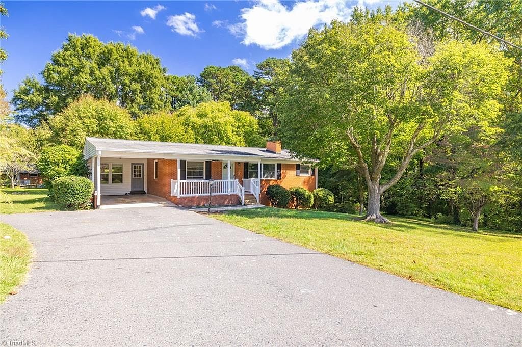 261 Charles Ave Asheboro, NC 27205 - Thumbnail 4