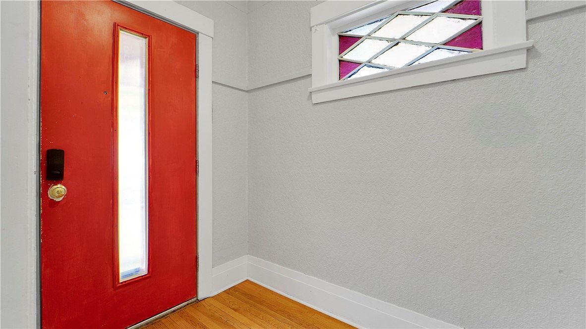 33 Sawyer St Rochester, NY 14619 - Thumbnail 4