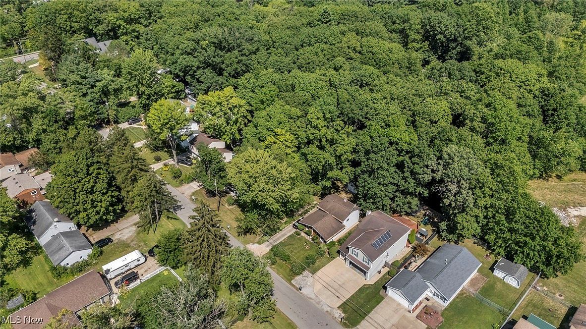 Aldridge Ave Columbia Station, OH 44028 - Thumbnail 4