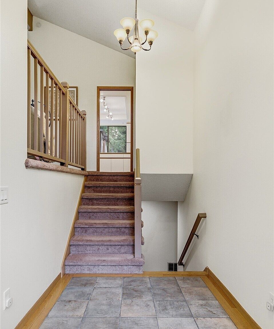 5119 136th St SW Edmonds, WA 98026 - Thumbnail 4