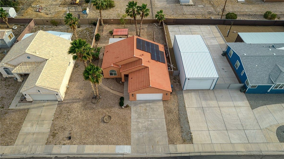 1596 Kyle Ave Bullhead City, AZ 86442 - Thumbnail 4