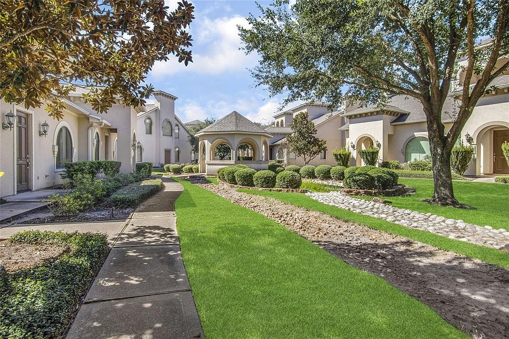 12806 Willow Centre Dr Houston, TX 77066 - Thumbnail 4