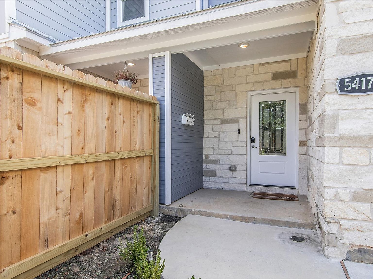 5417 Texas St #A Houston, TX 77011 - Thumbnail 4