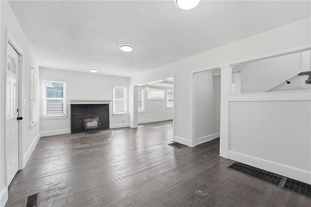 3218 Benton Blvd Kansas City, MO 64128 - Thumbnail 4