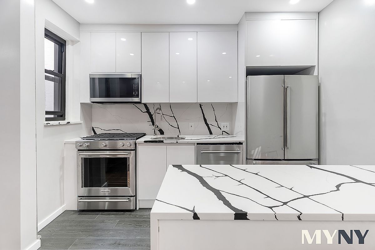 7119 Shore Rd APT 2C Brooklyn, NY 11209 - Thumbnail 4