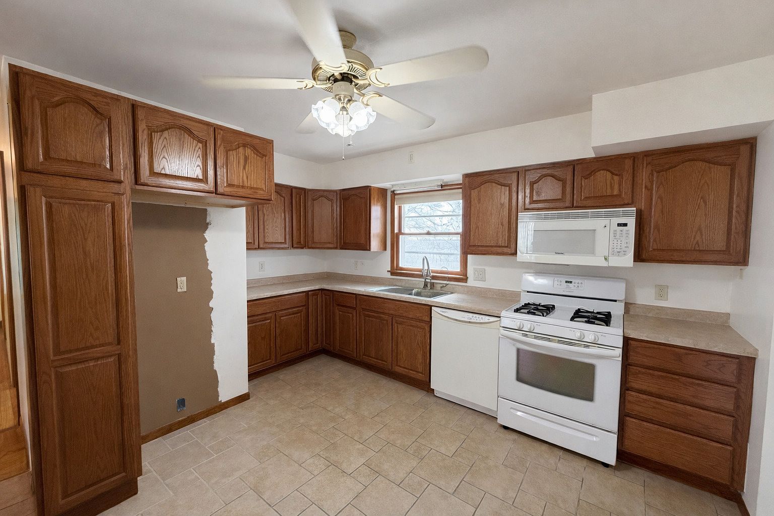 76 S 3160th Rd W Kankakee, IL 60901 - Thumbnail 4