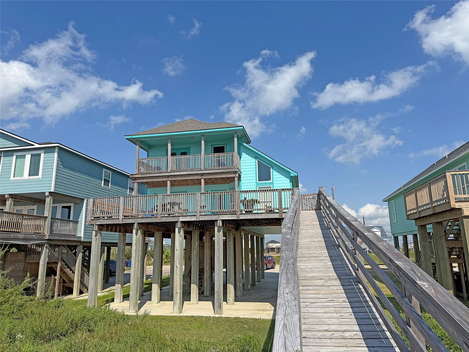 4719 Bluewater Dr Freeport, TX 77541 - Thumbnail 4