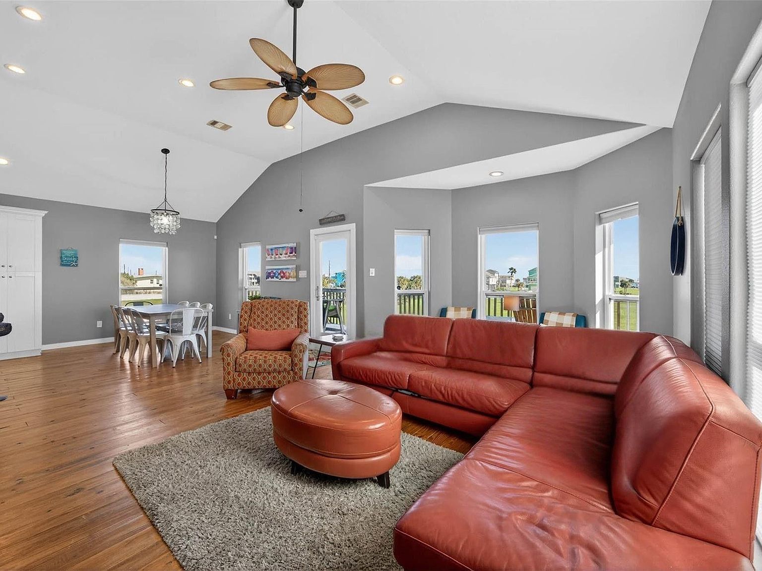 18607 Warrior Rd Galveston, TX 77554 - Thumbnail 4