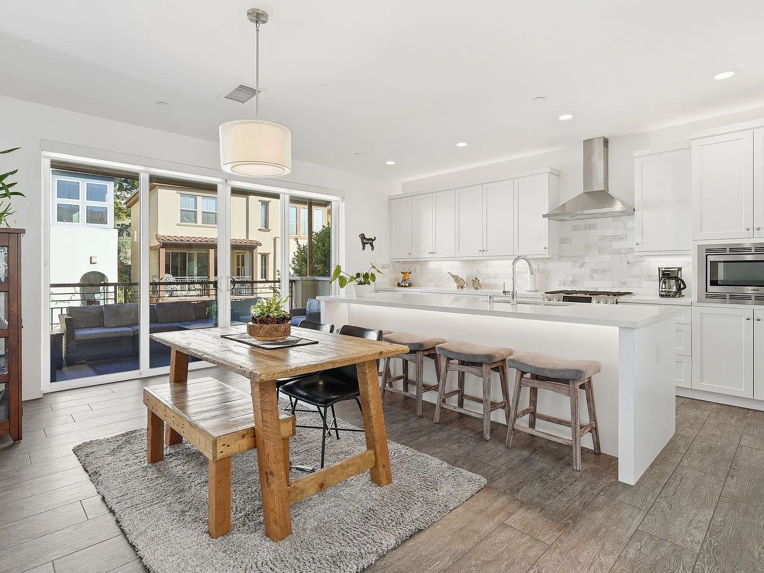 8337 Summit Way San Diego, CA 92108 - Thumbnail 4