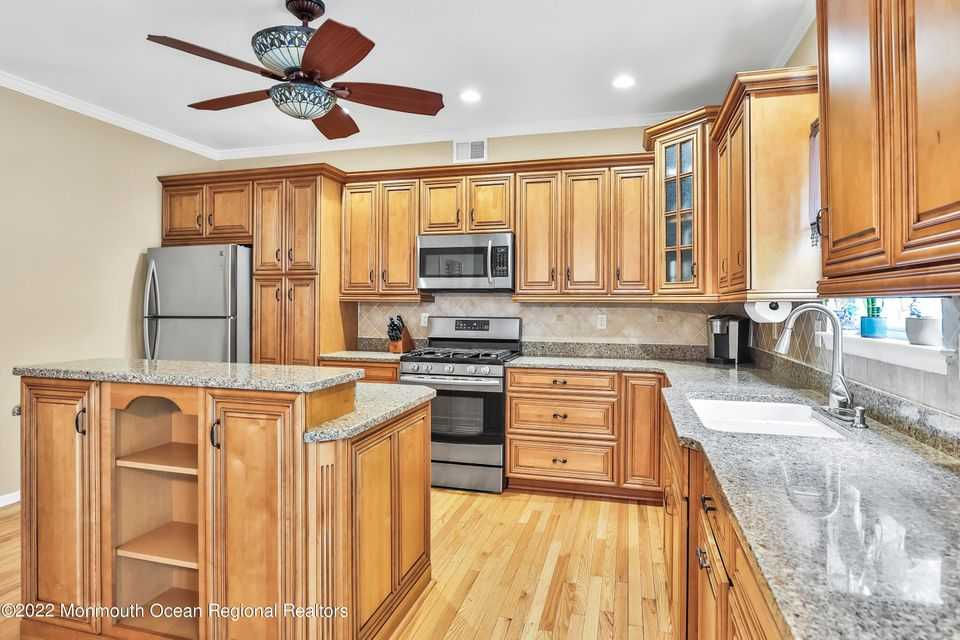 2 Highland Drive, Jackson Township, NJ, USA, 8527 - Thumbnail 5