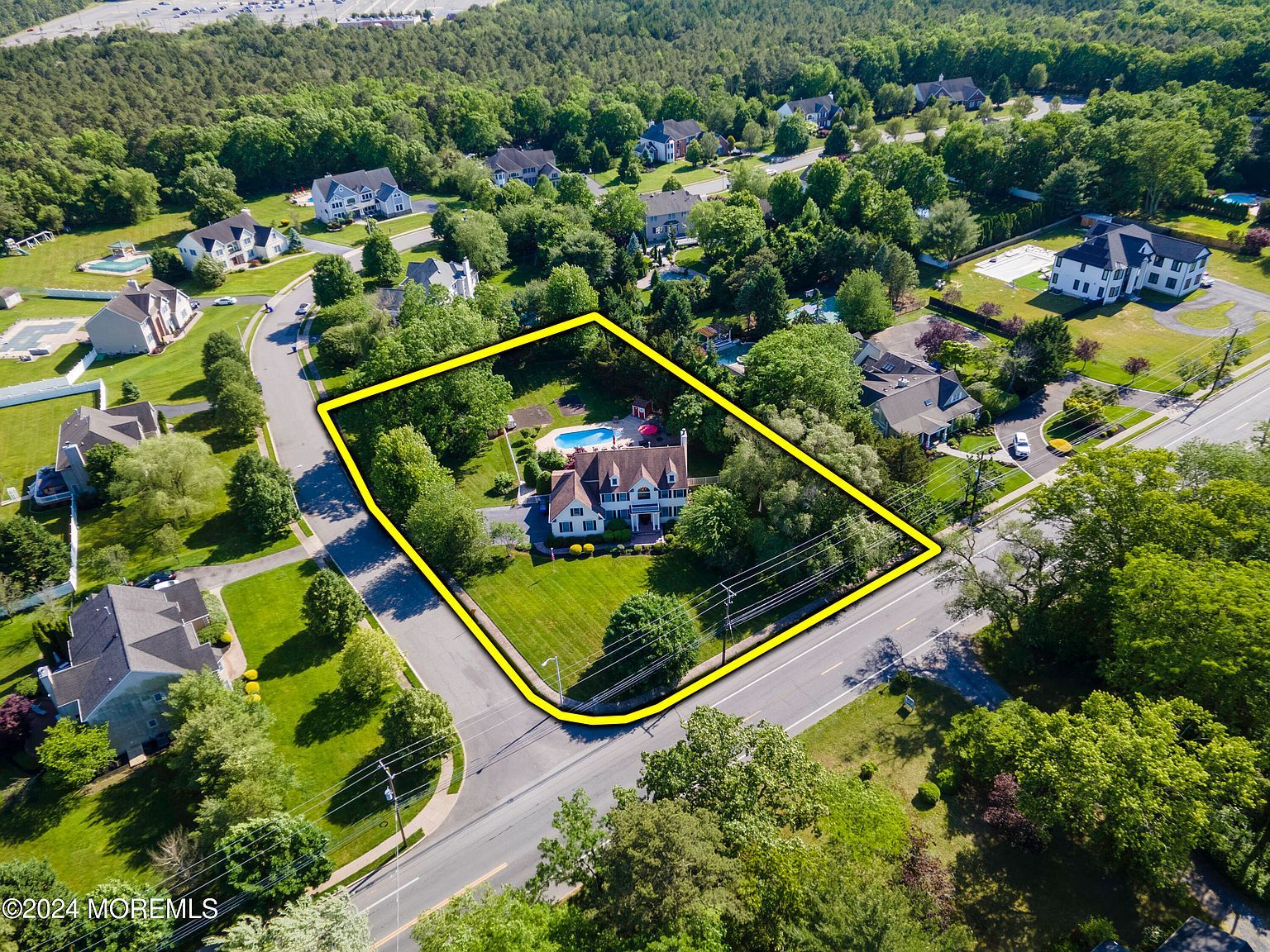 1874 Hidden Brook Ct Toms River, NJ 08753 - Thumbnail 4