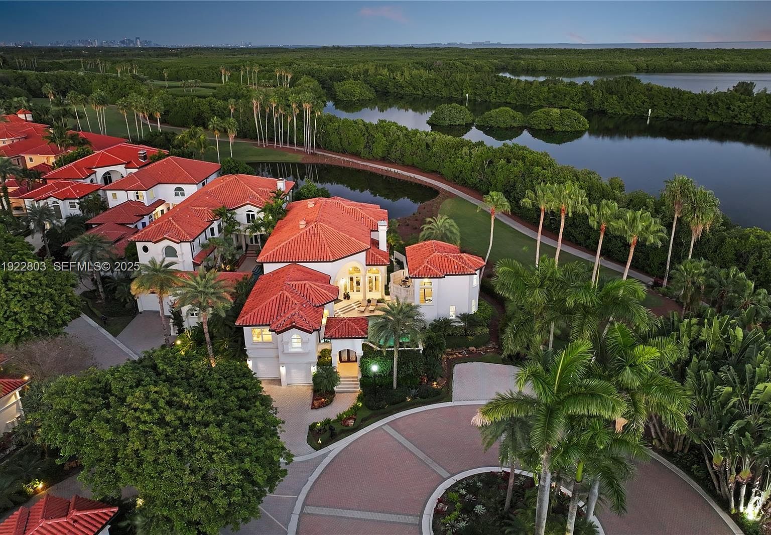 13693 Deering Bay Dr Coral Gables, FL 33158 - Thumbnail 4