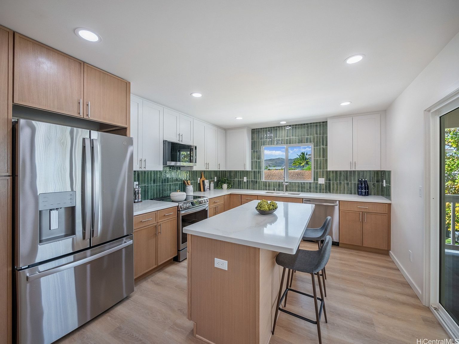 244 Kihapai St #A Kailua, HI 96734 - Thumbnail 4