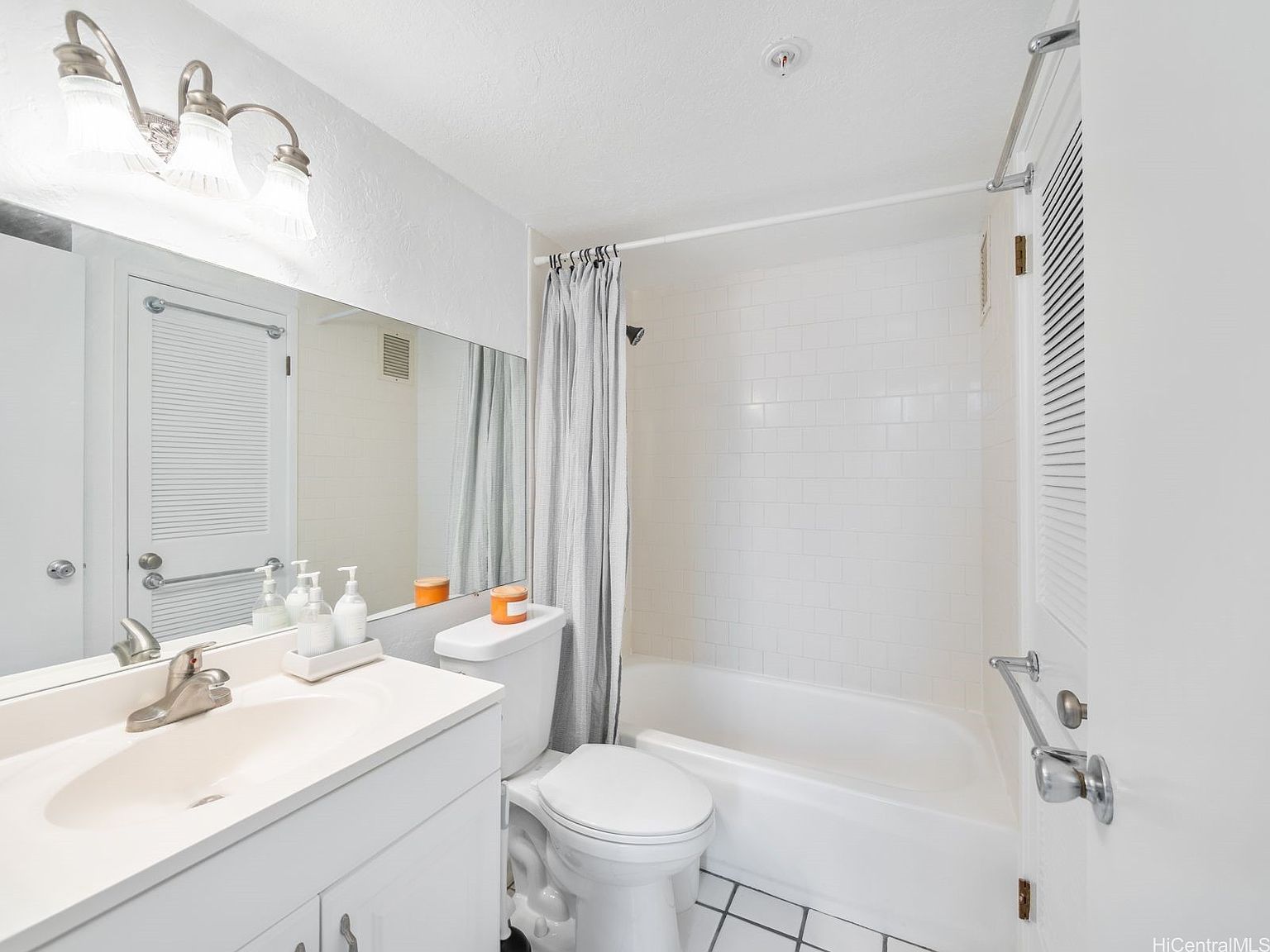 2100 Date St APT 401 Honolulu, HI 96826 - Thumbnail 4