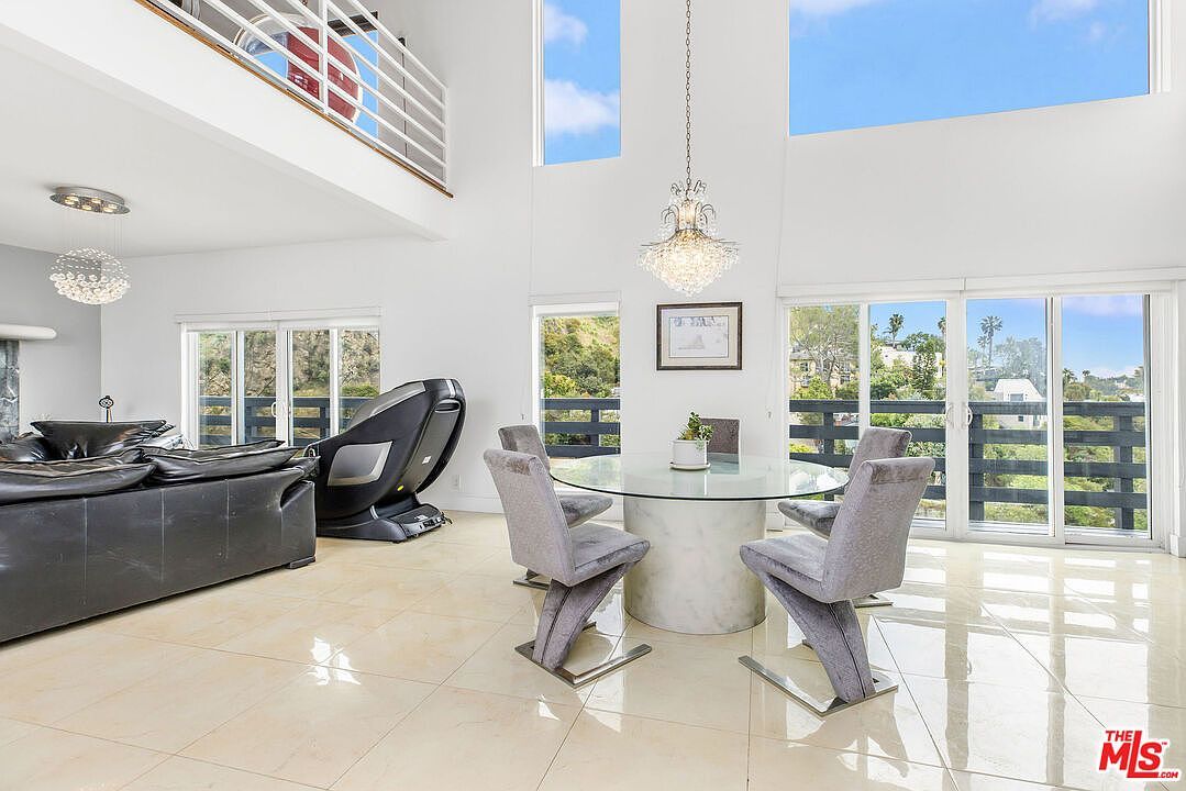 2350 San Marco Dr Los Angeles, CA 90068 - Thumbnail 4