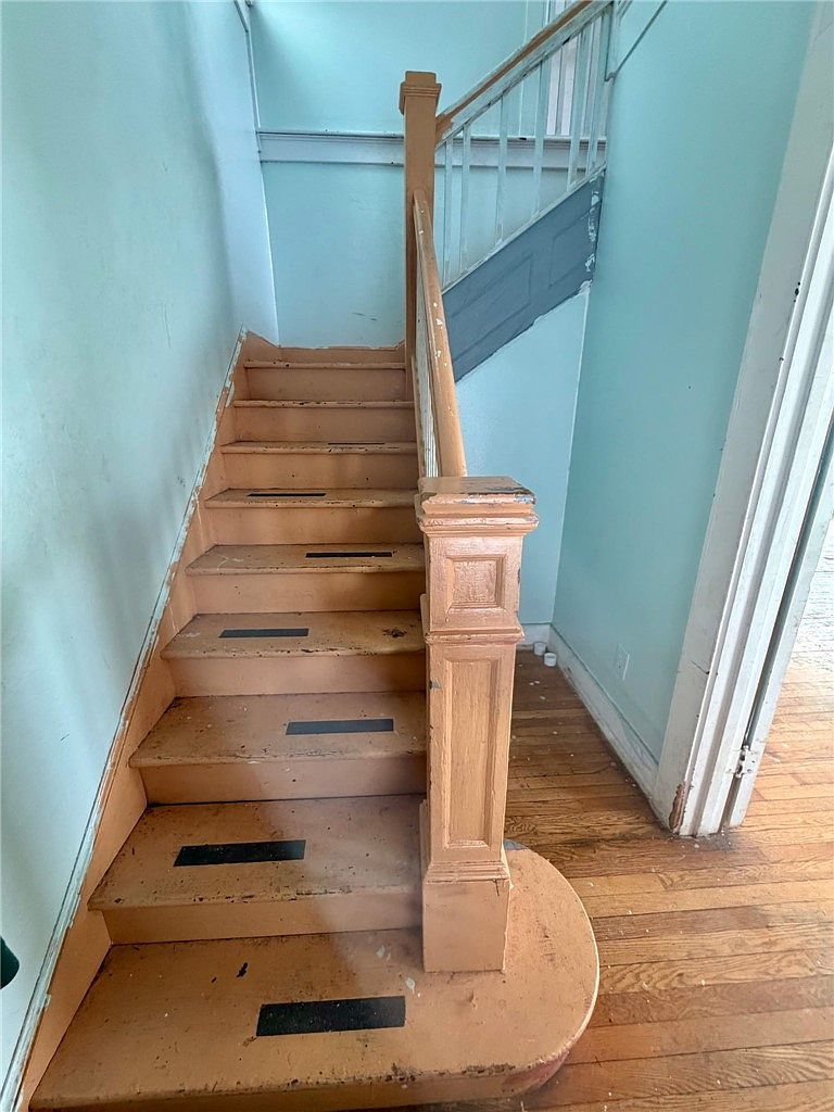 2800 Pine Ave Mattoon, IL 61938 - Thumbnail 4