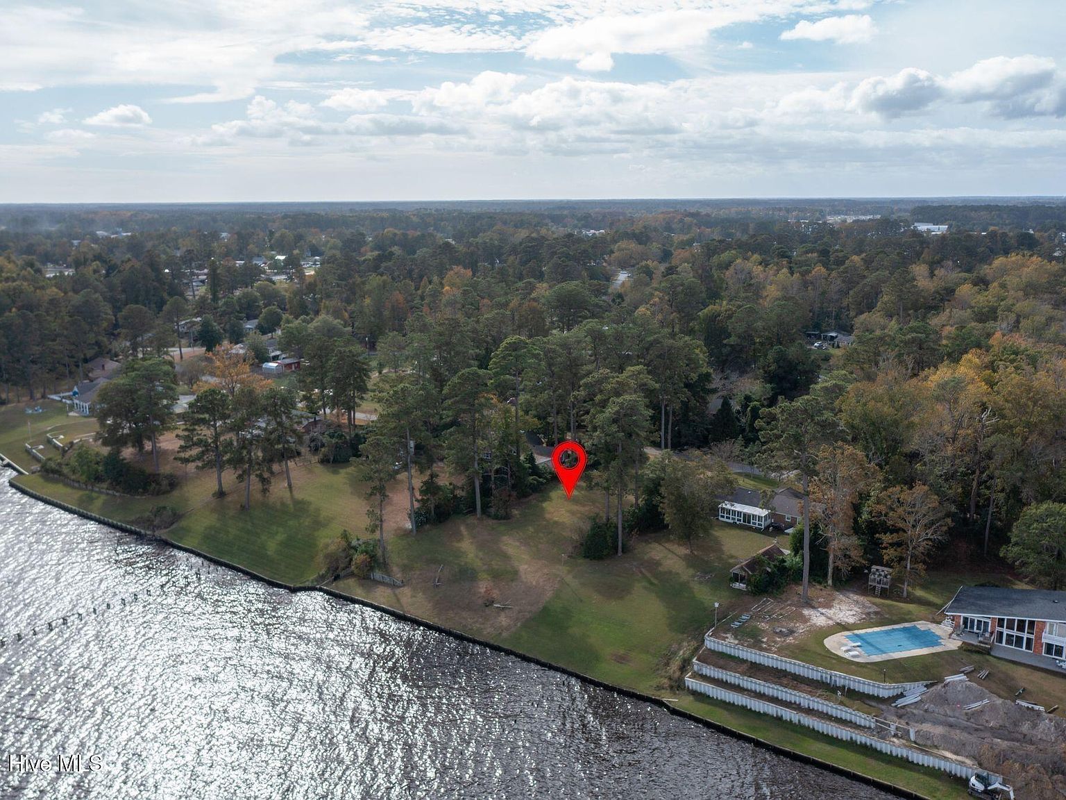 2108 Neuse Cliffs Dr New Bern, NC 28560 - Thumbnail 4