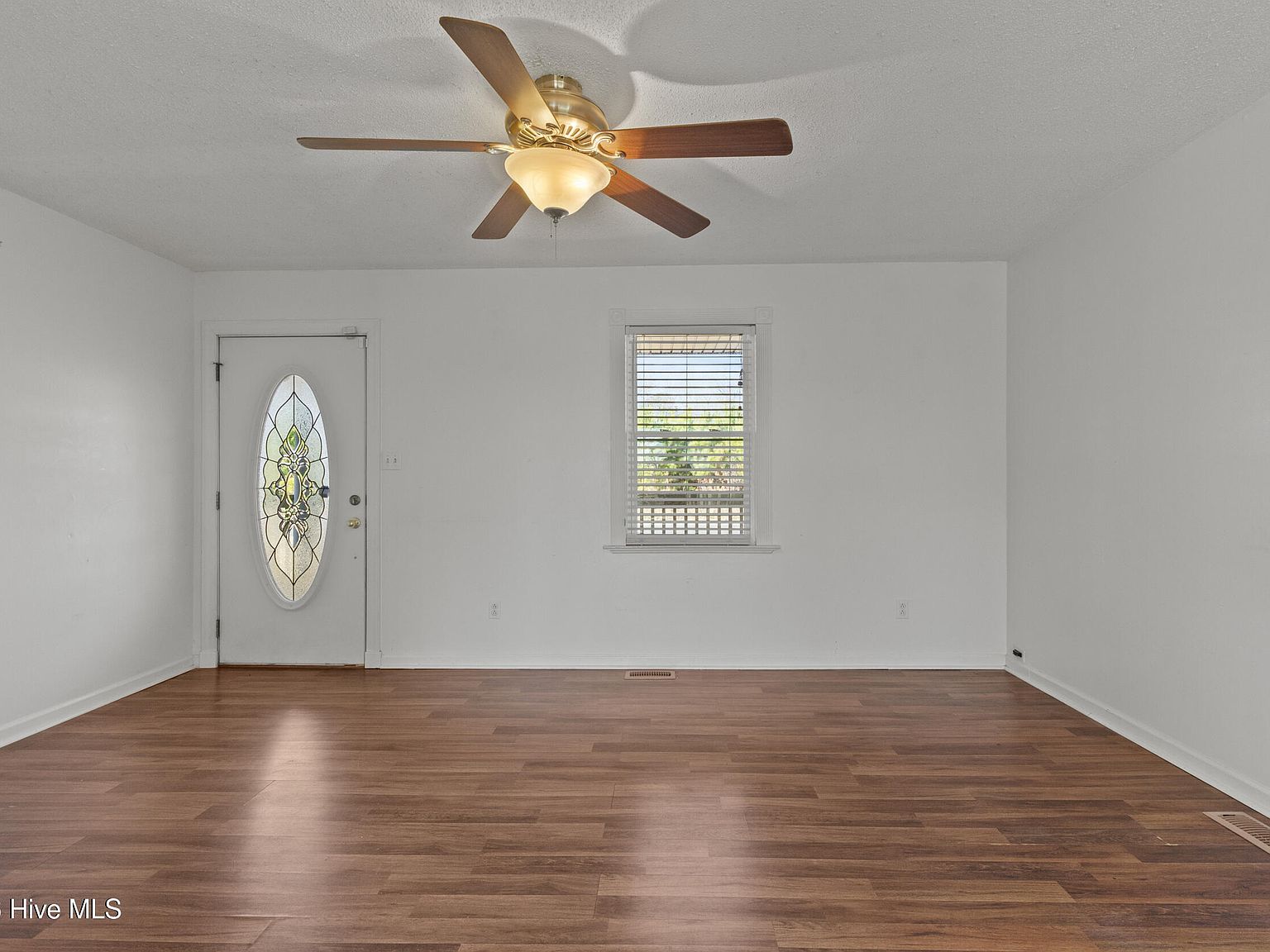 645 Mile Rd Vanceboro, NC 28586 - Thumbnail 4