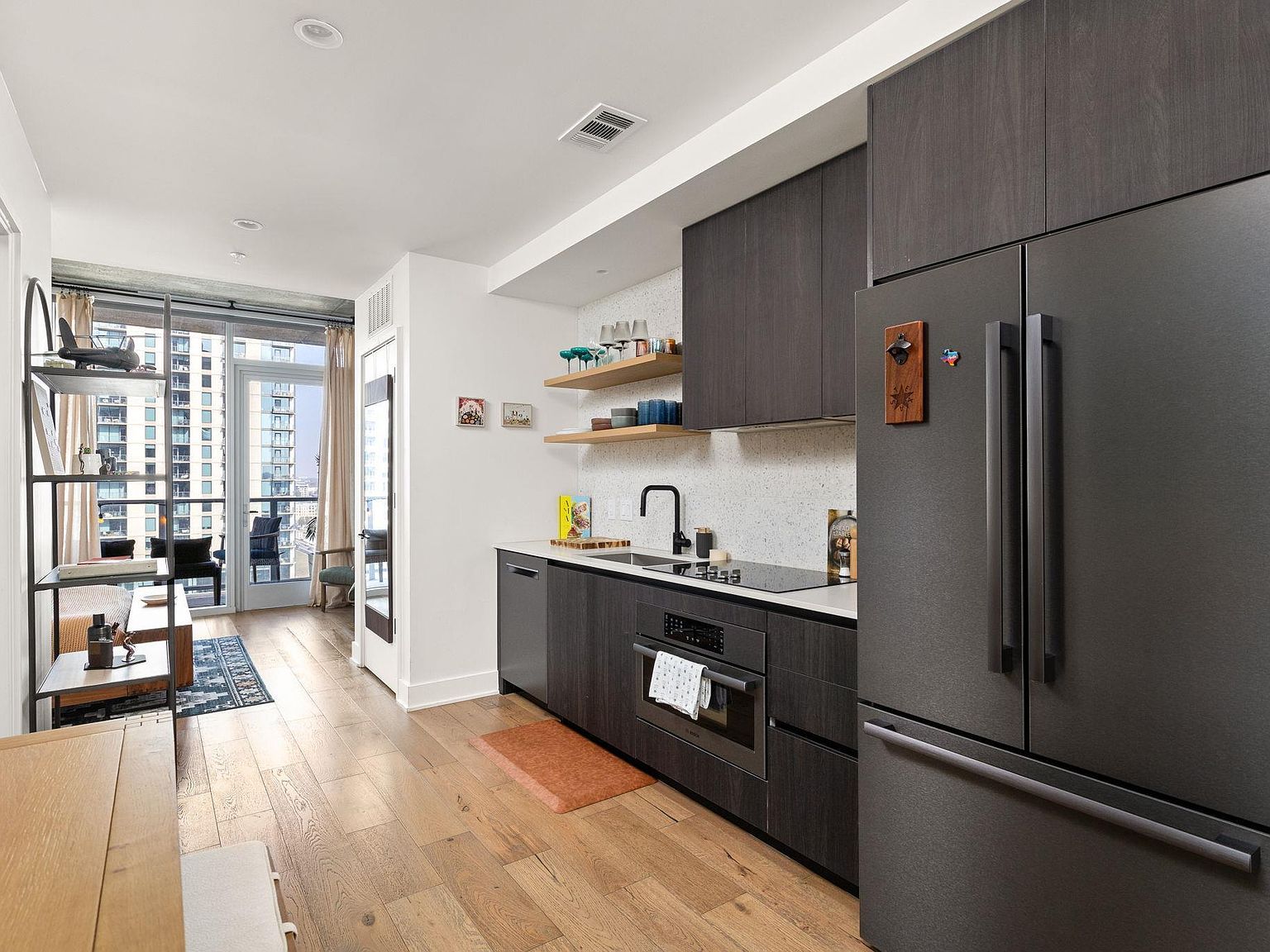 48 East Ave #2002 Austin, TX 78701 - Thumbnail 4