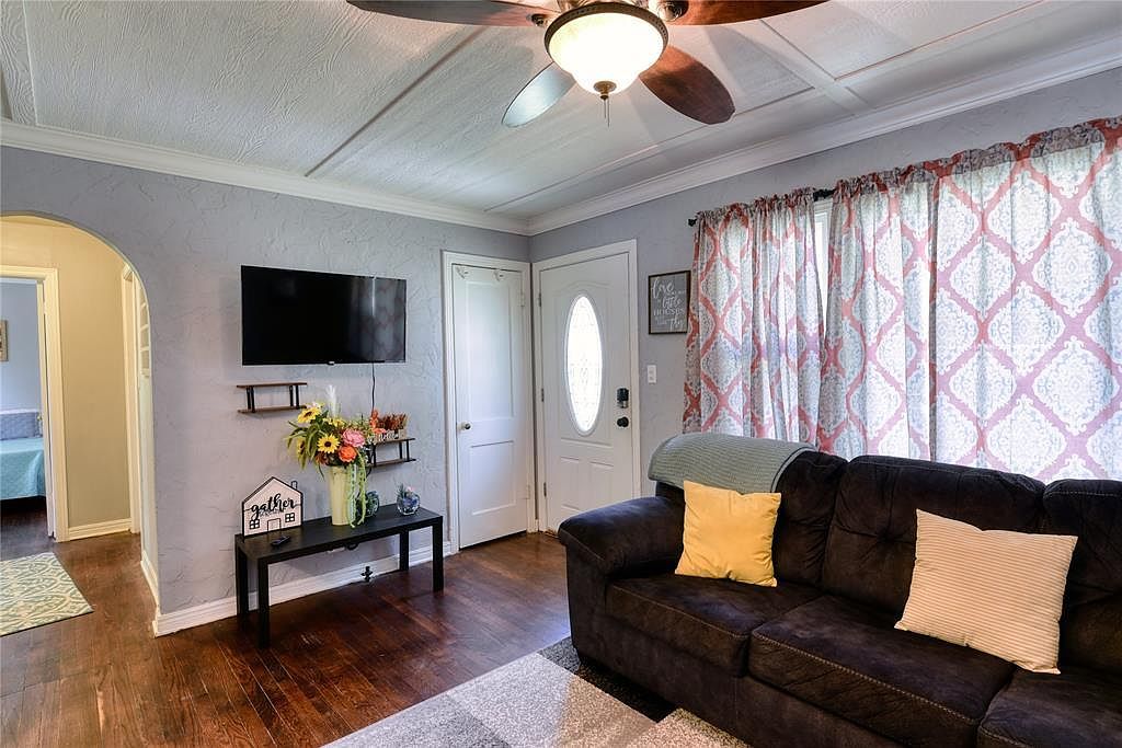 2354 Waynoka St Waynoka, OK 73860 - Thumbnail 4