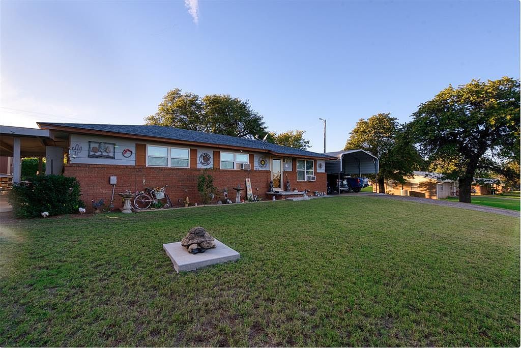 621 Clifford Ave Hydro, OK 73048 - Thumbnail 4