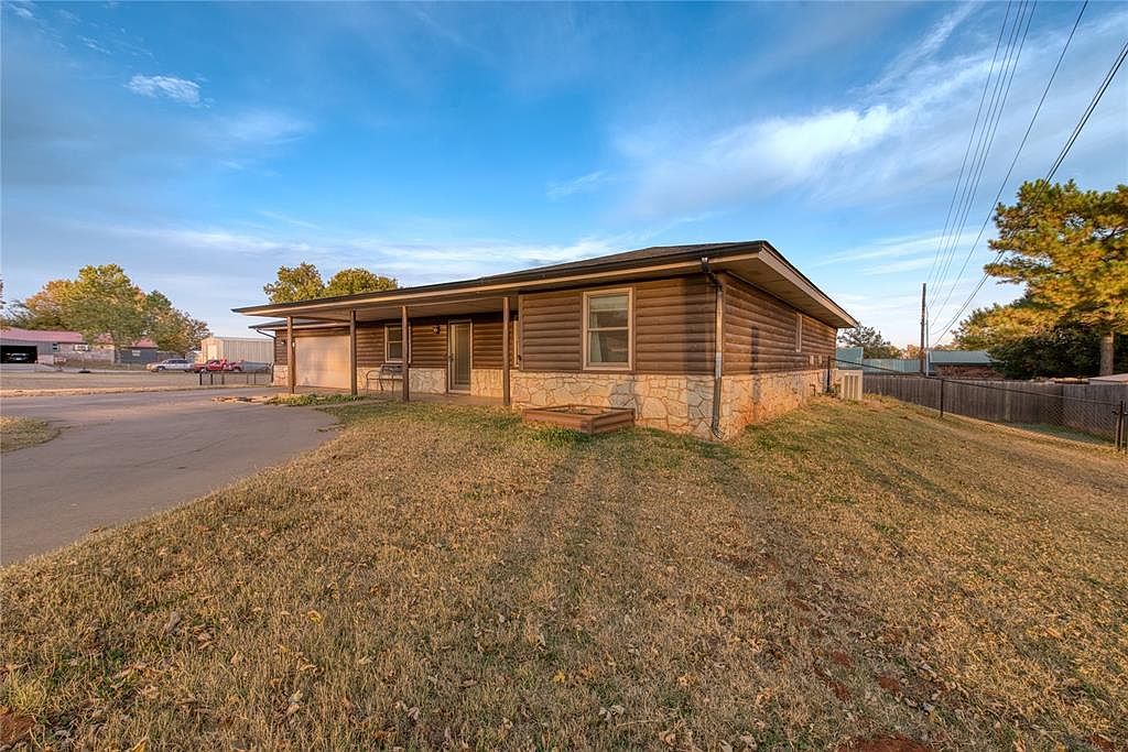 202 N Otis Ave Elk City, OK 73644 - Thumbnail 4