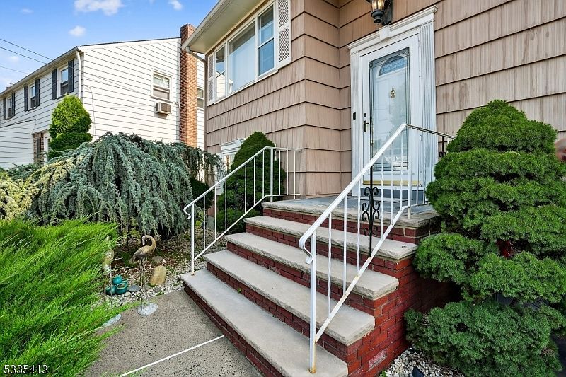 2636 Frederick Ter Union, NJ 07083 - Thumbnail 4