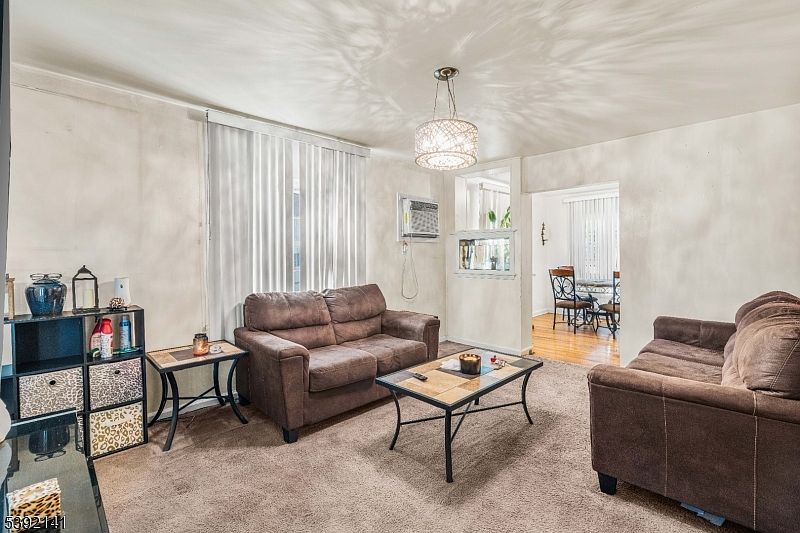 410 E 26th St Paterson, NJ 07514 - Thumbnail 4