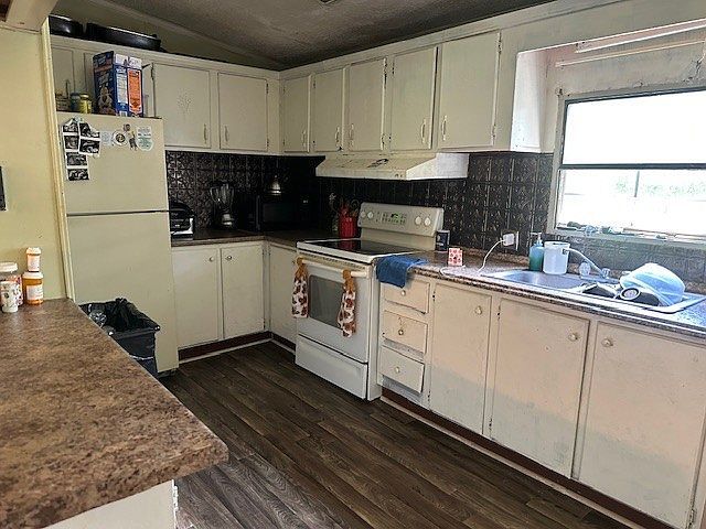 702 Cherrywood Ct Ashland City, TN 37015 - Thumbnail 4