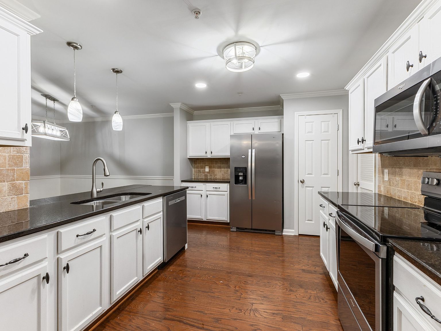 1353 Highway 12 S UNIT 110 Ashland City, TN 37015 - Thumbnail 4